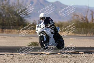 media/Dec-06-2025-CVMA (Sat) [[4a896cc04c]]/Race 8- Formula 40 MW and LW/